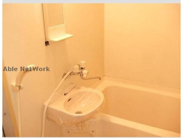 物件内観写真8　(※同物件別部屋の写真です。)