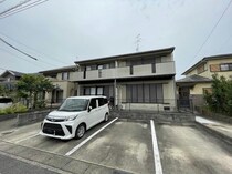 クレスタル雲然の外観写真