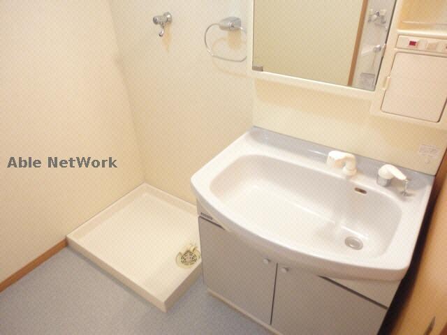 物件内観写真12　(洗面)