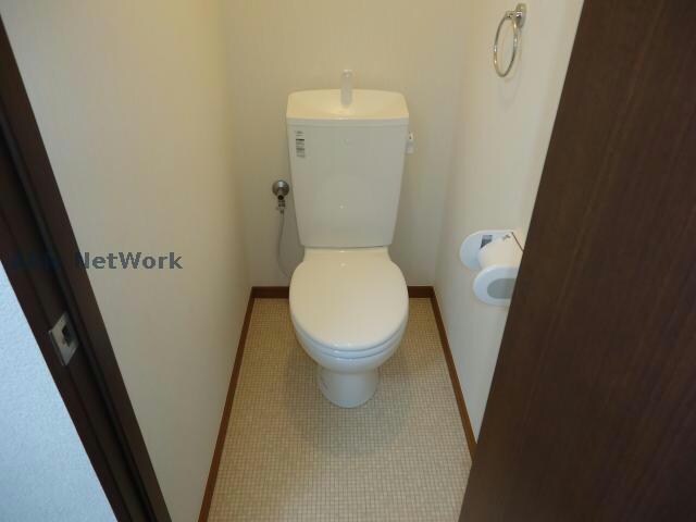 物件内観写真8　(※同物件別部屋の写真です。)