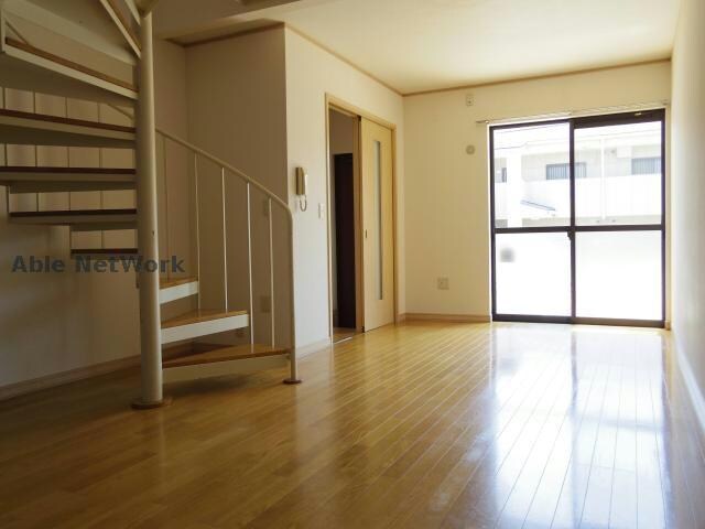 物件内観写真5　(※同物件別部屋の写真です。)