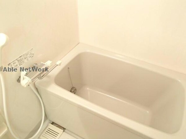 バス／シャワールーム等(※同物件別部屋の写真です。)