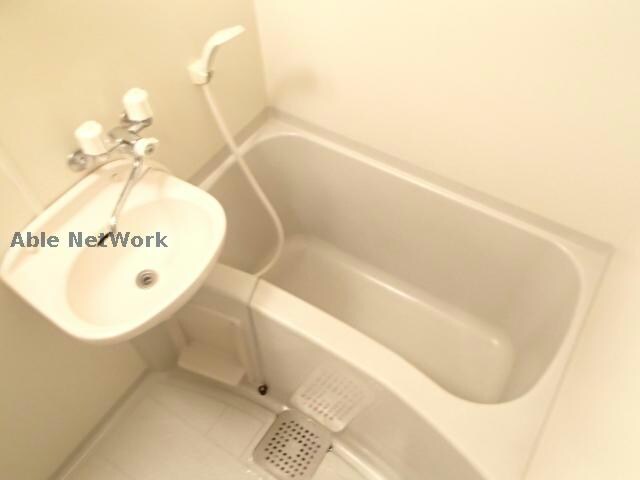 物件内観写真9　(※同物件、別部屋の写真です)