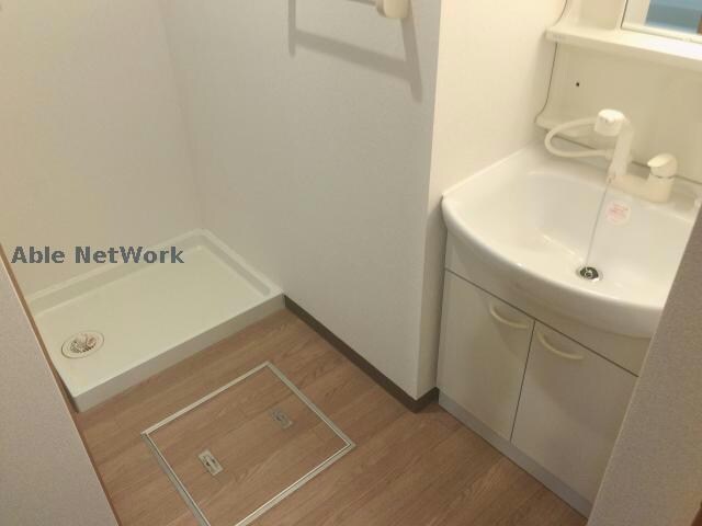 物件内観写真8　(※同物件別部屋の写真です。)