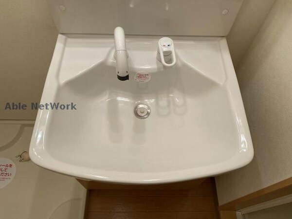洗面所・脱衣所(※同物件別部屋の写真です。)