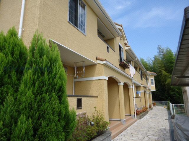 物件外観写真2　(外観)