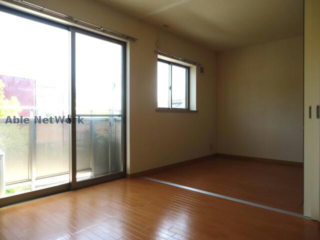 物件内観写真5　(※同物件別部屋の写真です。)