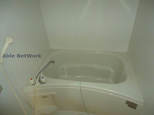 バス／シャワールーム等(※同物件別部屋の写真です。)