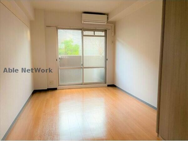 物件内観写真4　(※同物件別部屋の写真です。)