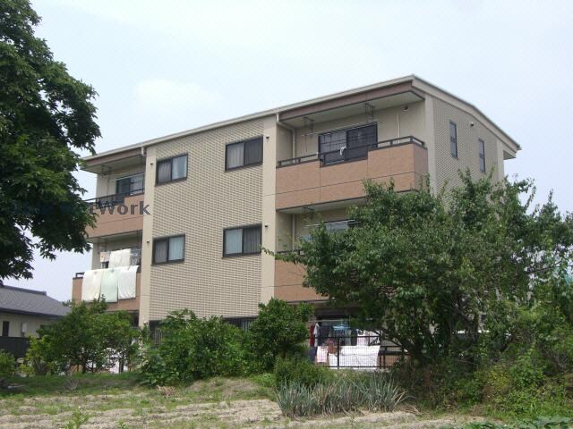 物件外観写真1　(外観)