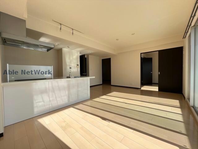 物件内観写真8　(※同物件別部屋の写真です。)