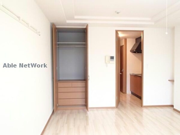 収納(※同一建物、他部屋の写真です。)