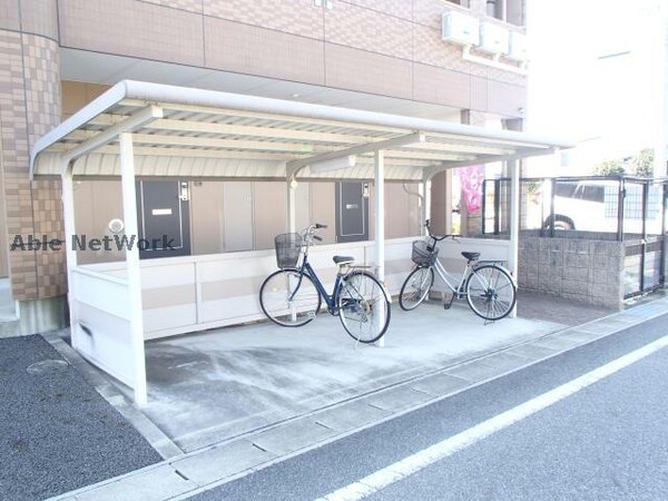 駐輪場