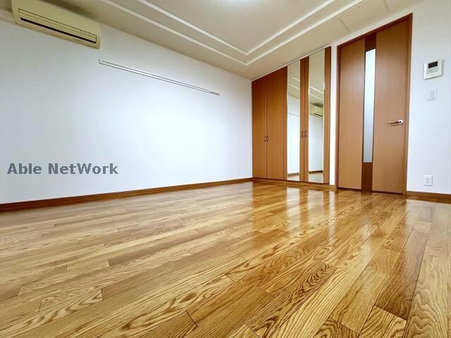 物件内観写真5　(※同物件別部屋の写真です。)