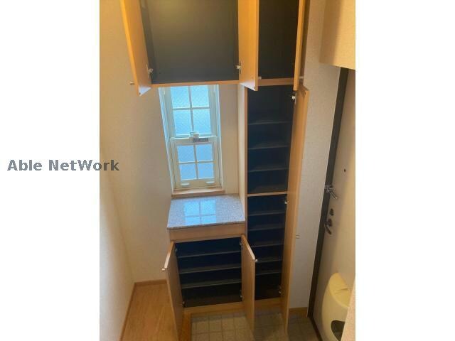 物件内観写真11　(※別部屋の写真です。)