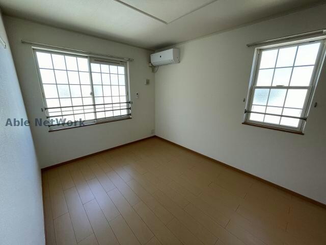 物件内観写真17　(※同建物別部屋)