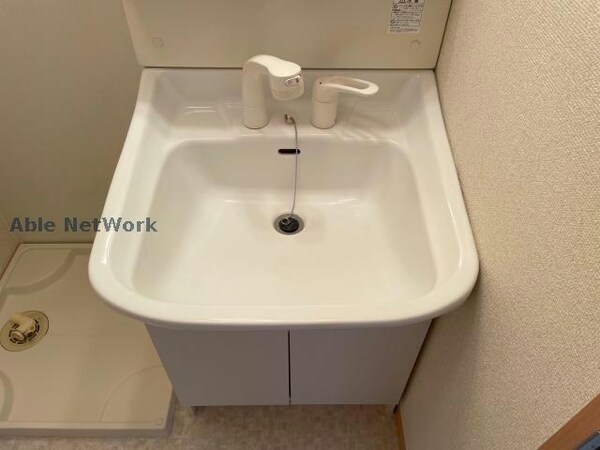 洗面所・脱衣所(※同物件別部屋の写真です。)