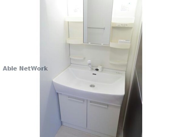 洗面所・脱衣所(※同物件別部屋の写真です。)