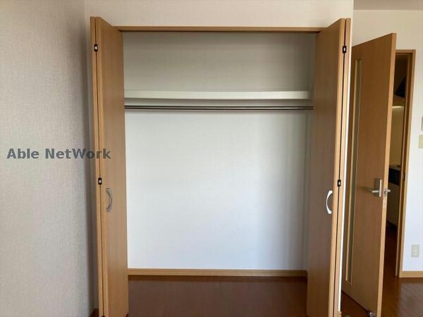 収納(※同物件別部屋の写真です。)