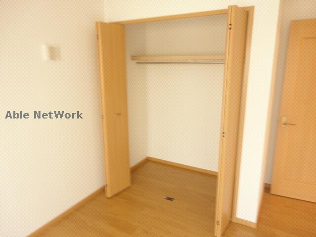 物件内観写真9　(※同一建物、別室の写真です)