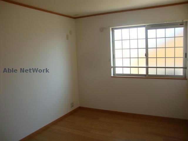 物件内観写真11　(同建物別部屋)