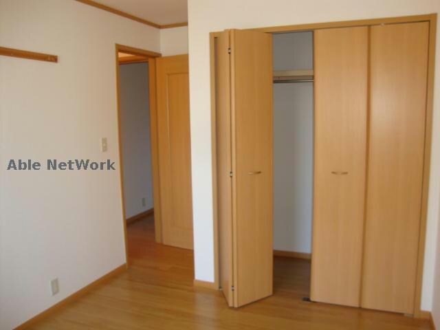 物件内観写真12　(同建物別部屋)