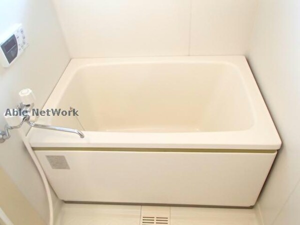 バス／シャワールーム等(※同物件別部屋の写真です。)