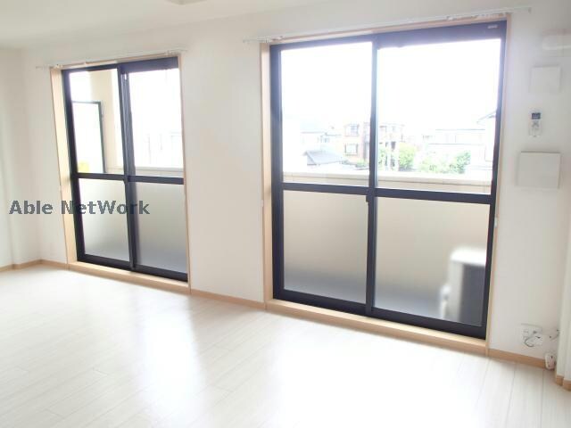 物件内観写真6　(※同物件別部屋の写真です。)