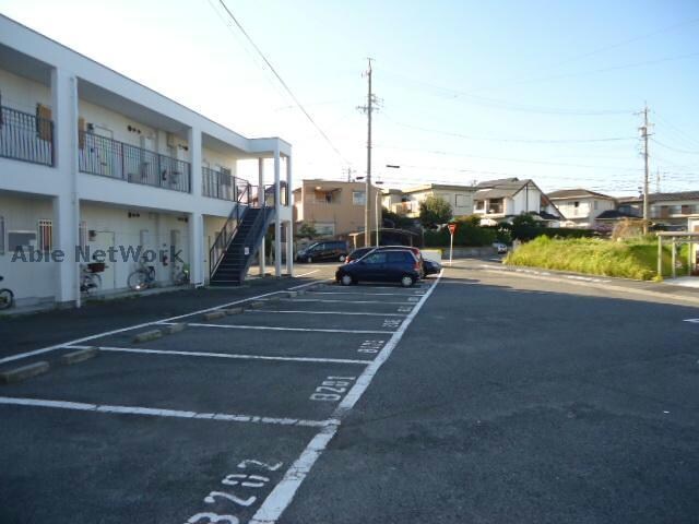 物件外観写真4　(B棟)