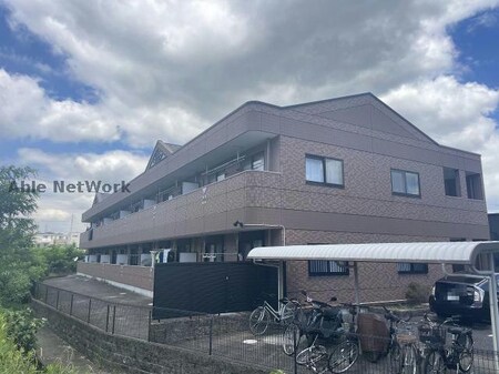 ラ・エレガンス77外観写真