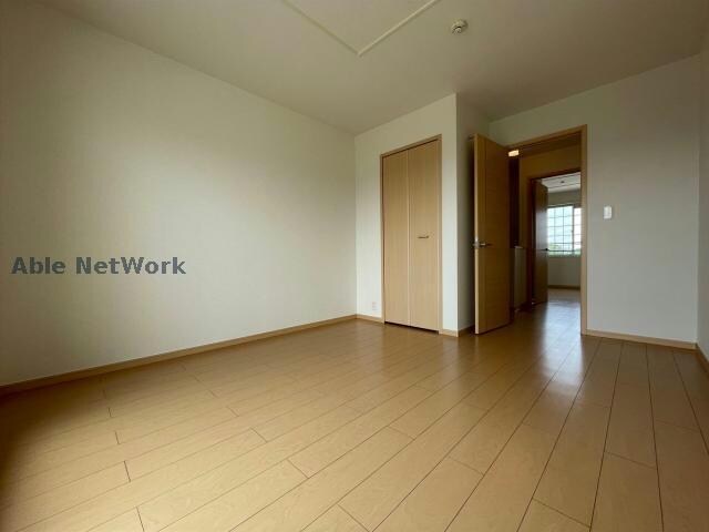 物件内観写真12　(同建物別部屋)