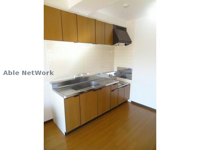 物件内観写真6　(同建物別部屋)