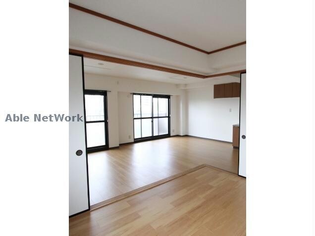 物件内観写真11　(同建物別部屋)