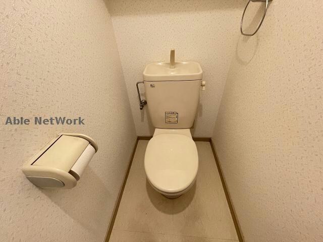 トイレ(※同物件、別部屋の写真です)