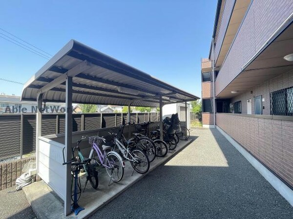 駐輪場