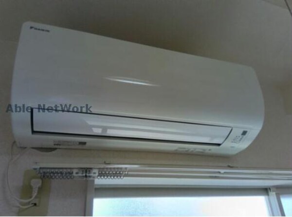 空調設備(※同物件別部屋の写真です。)