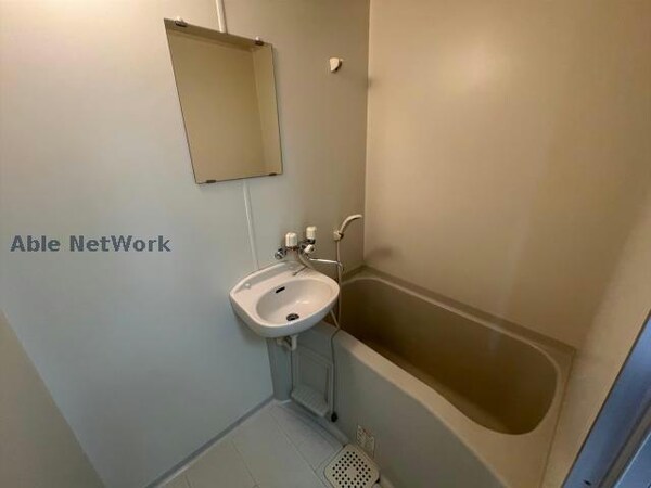 バス／シャワールーム等