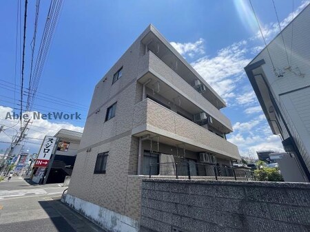 ラヴィータ野並外観写真