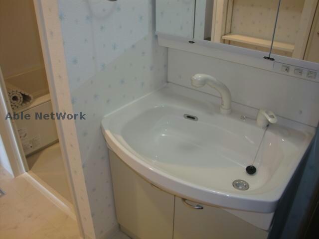 物件内観写真9　(※同物件別部屋の写真です。)