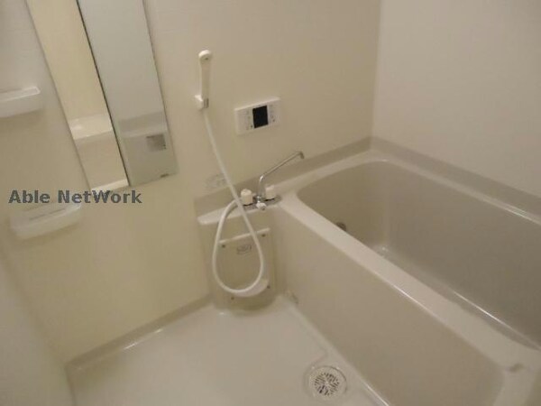 バス／シャワールーム等(※同物件別部屋の写真となります。)