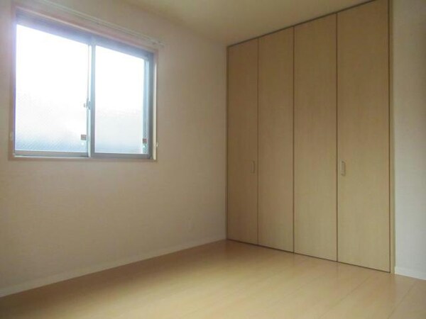 居室(※同物件同タイプ別部屋)
