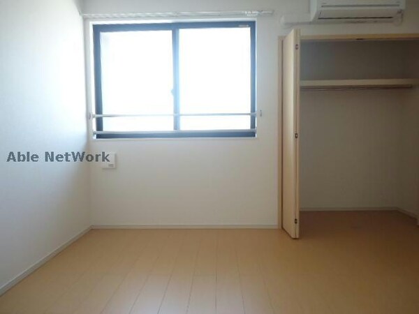 収納(同物件別部屋)