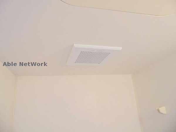 バス／シャワールーム等(同物件別室)