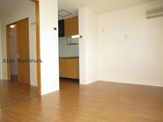 物件内観写真8　(※同物件、別部屋の写真です)