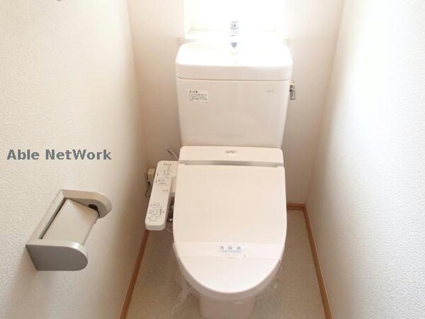 トイレ(※同物件別部屋の写真です。)