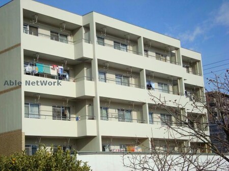 ロイヤルメゾン桃山外観写真