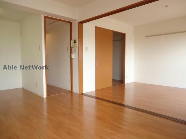 物件内観写真11　(※同物件別部屋の写真となります。)