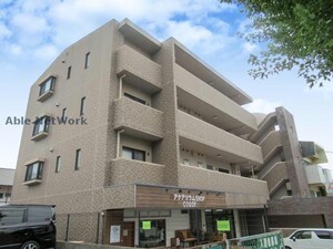 Hills滝ノ水外観写真