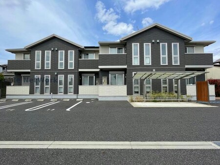 レガーロニッシン外観写真