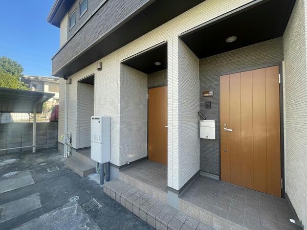 エントランス部分(S棟)